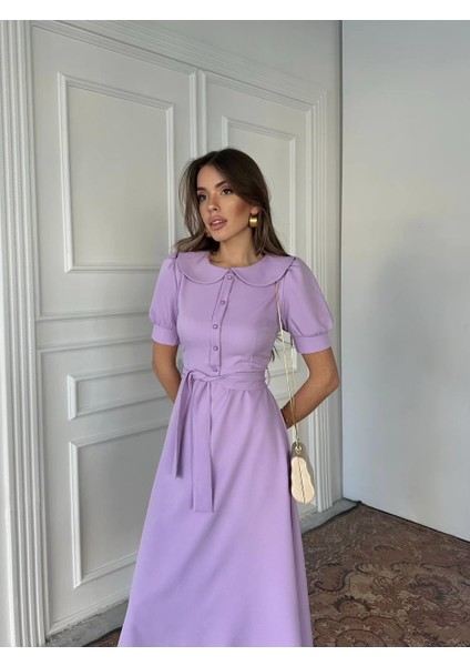 Bebe Yaka Düğmeli Midi Atlas Elbise