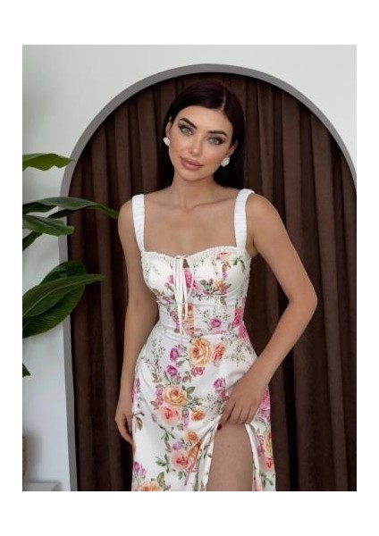 Anjelik Yırtmaç Detaylı Elbise fiyatları