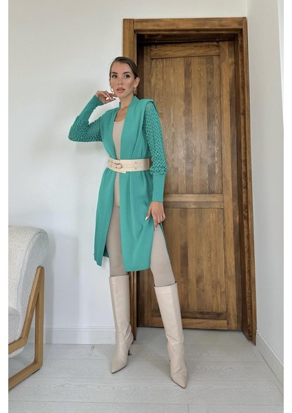 Yeşil Kolları Örgülü Triko Hırka
