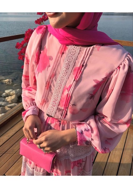 Etekli Tesettür Takım Pembe