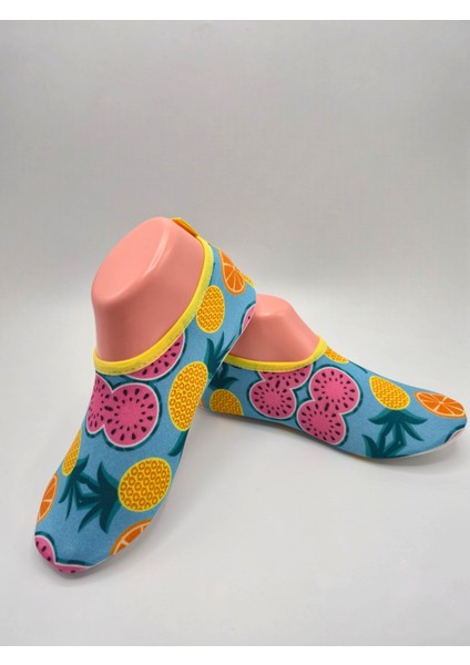 Kadın Plaj ve Deniz Ayakkabısı , Havuz Ayakkabısı