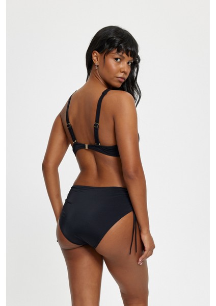 Yüksek Belli Ayarlanabilir Sabit Askılı Kaplı Toparlayıcı Siyah Bikini Takımı modelleri