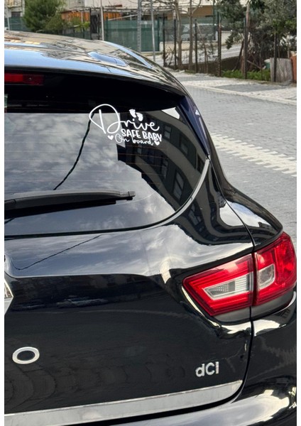 Arabada Bebek Var Oto Sticker