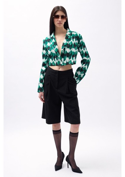 Desenli Crop Ceket
