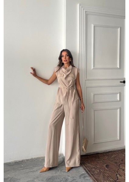 Tencel Modal Kolsuz Bluz Kapalı Cep Detaylı Dökümlü - Pantolon Takım - Bej