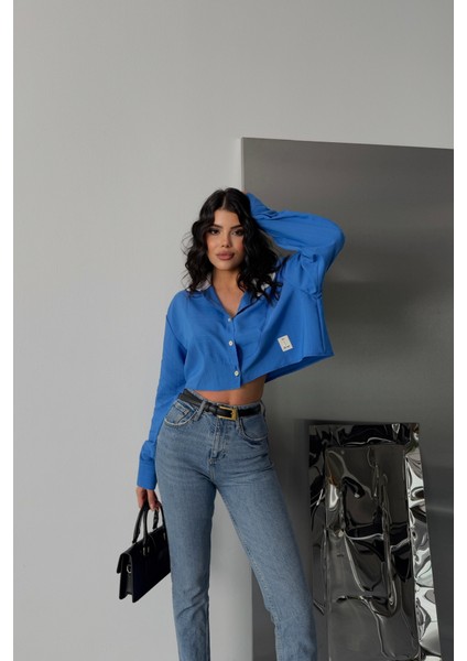 Crop Gömlek Beyaz Yaka ve Etiket Detaylı - Mavi