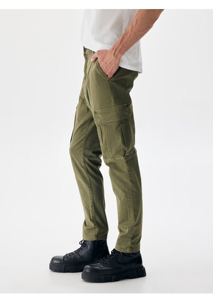 Erkek Gabardin Regular Kargo Yeşil Pantolon fırsatları