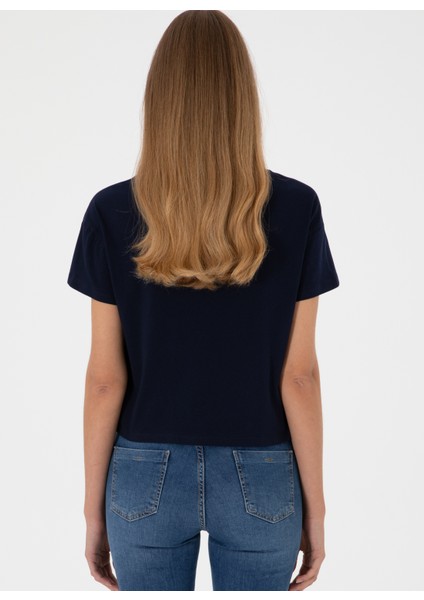 Bisiklet Yaka Lacivert Kadın T-Shirt Gıselle indirimleri