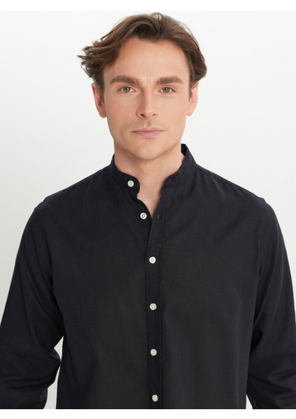 Comfort Fit Hakim Yaka Siyah Erkek Gömlek ACE020252167_SYH fırsatları