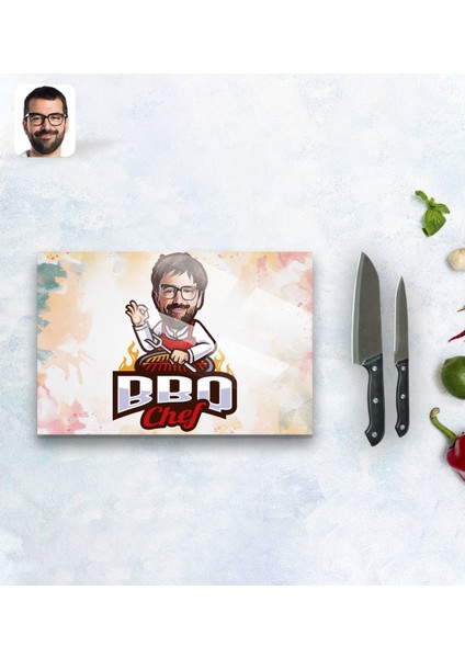 Kişiye Özel Erkek Barbekü Chef Karikatürlü Cam Kesme ve Sunum Tablası 20X30CM Model 1