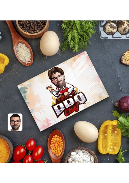 Kişiye Özel Erkek Barbekü Chef Karikatürlü Cam Kesme ve Sunum Tablası 20X30CM Model 1