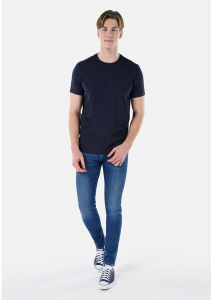 Regular Fit Yuvarlak Yaka Düz Erkek Lacivert Kısa Kol Tişört modelleri