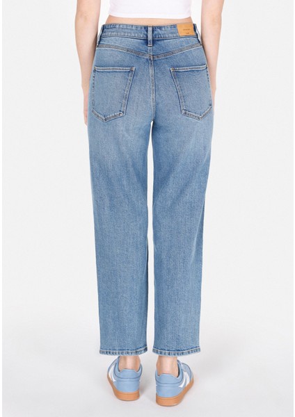 Straight Fit Kadın Indigo Jean Pantolon fiyatları