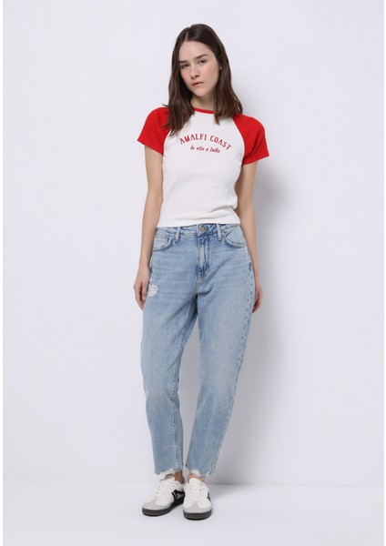 Slim Fit Yuvarlak Yaka Baskılı Kadın Beyaz Kısa Kol Tişört modelleri