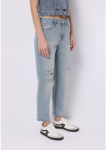Mom Fit Yüksel Bel Daralan Paça Kadın Açik Indigo Jean Pantolon fırsatları