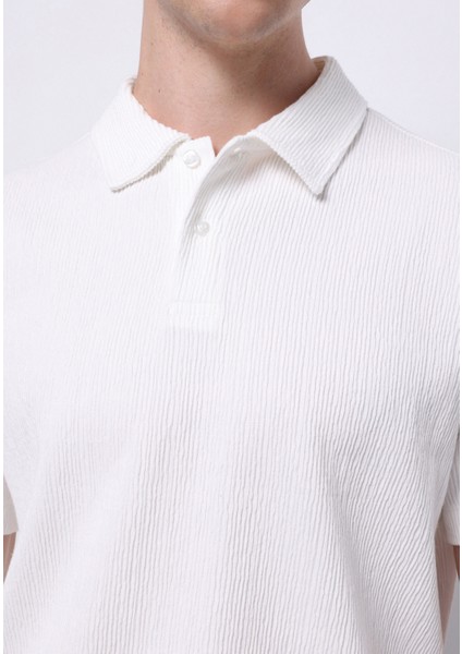 Comfort Fit Polo Yaka Düz Erkek Beyaz Kısa Kol Tişört fırsatları