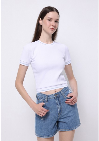 Slim Fit Yuvarlak Yaka Düz Kadın Beyaz Kısa Kol Tişört