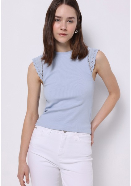 Slim Fit Kadın Mavi Kısa Kol Tişört