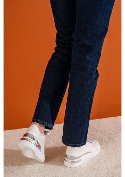 Yüksek Tabanlı Rahat Beyaz Sneaker