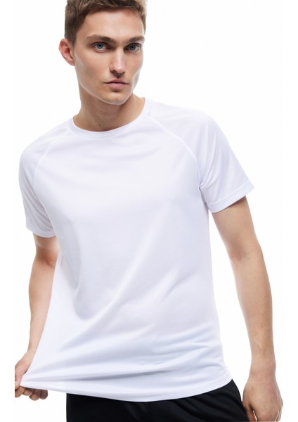 Kısa Kollu Bisiklet Yaka Reglan Kol Arkası Baskılı Slim Fit Spor Tişört
