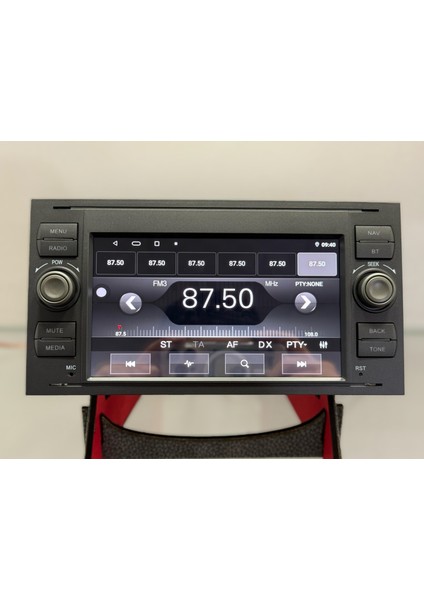 Ford Kuga C Max Multimedya Navigasyon Android Carplay Oem indirimleri