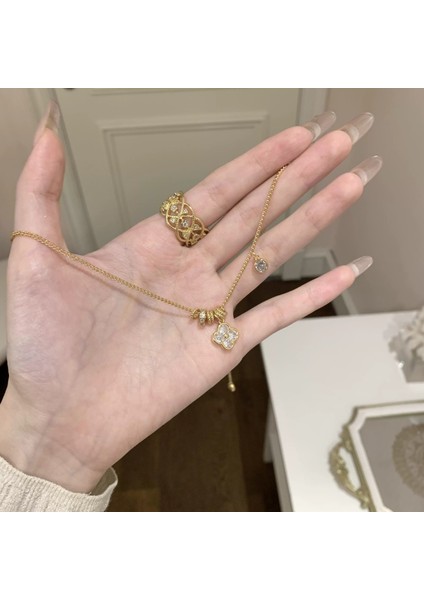 Antik Altın Yonca Kolye Vintage Titanyum Zincir (Yurt Dışından)