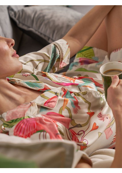 Saten Kısa Kollu Gecelik Jungle Desen Alt Üst Takım modelleri