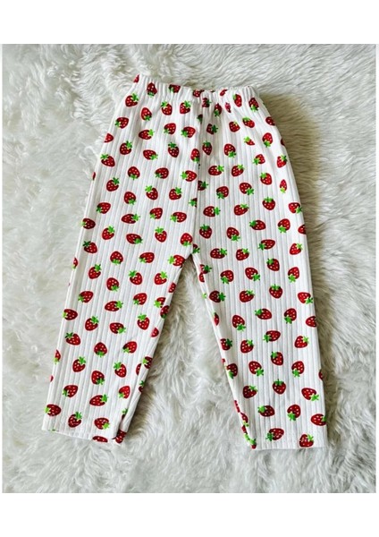 Çilek Baskılı Unisex Pijama Takım modelleri