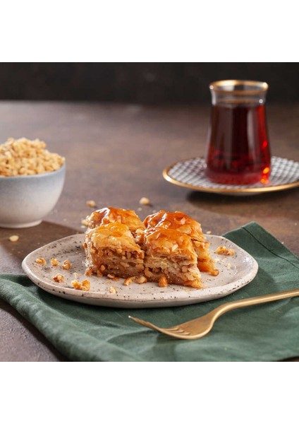 Cevizli Baklava Tepsi