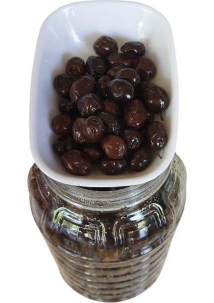 Yağlı Sele Doğal Fermante Siyah Zeytin 351-380 Kalibre 3kg