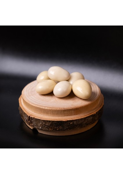 Beyaz Çikolatalı Badem 100 gr fiyatları