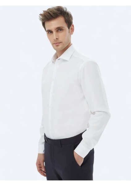 Beyaz Düz Regular Fit Dokuma Klasik %100 Pamuk Gömlek