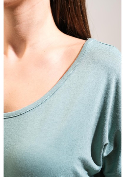 725107_KADIN Düşük Kollu Yuvarlak Yakalı Cool&comfort Tshirt indirimleri