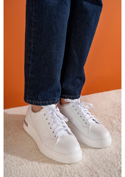 Beyaz Tabanlı Rahat Günlük Kadın Sneaker fırsatları