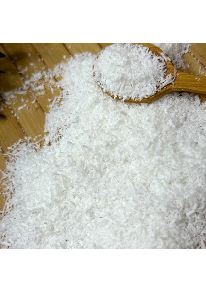 Hindistan Cevizi 100gr (Doğal, Katkısız, Yoğun Aromalı, Tatlı Ve İçecekler İçin)