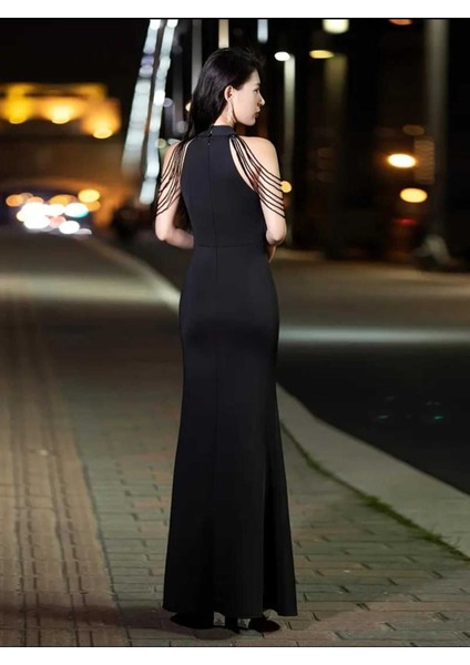 Halter Yaka Taş Detayli Saten Abiye Elbise
