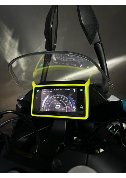 Cf Moto NK250 ve SR250 2023-2024 Uyumlu Km Koruyucu Kılıf Cf Moto NK250 ve SR250 2019-2023 Uyumlu Km Koruyucu Kılıf Kırmızı