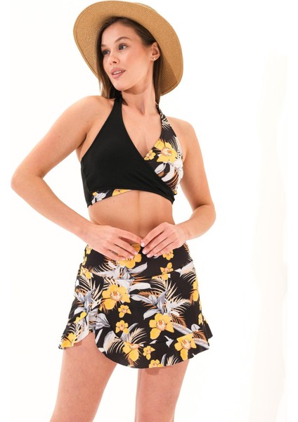 725714_KADIN Hawai Desenli Volanlı Şort Etekli Çapraz Geçişli Croplu Deniz/havuz Mayosu