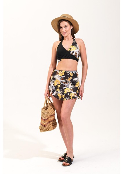 725714_KADIN Hawai Desenli Volanlı Şort Etekli Çapraz Geçişli Croplu Deniz/havuz Mayosu modelleri