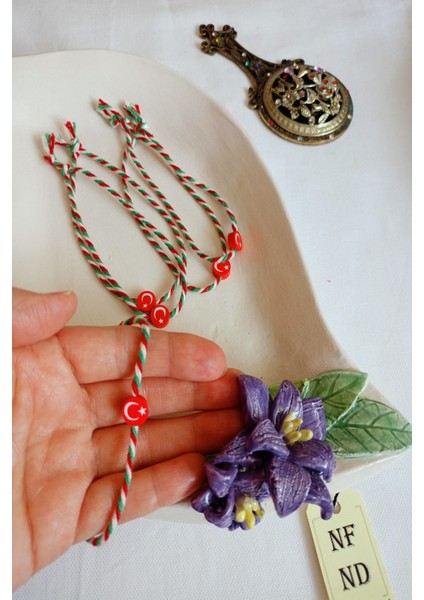 10 Adet Fimo Ay Yıldızlı Marteniçka Ip Bileklik Kırmızı Yeşil Beyaz Hediye Şans Bahar Ayyıldızlı fırsatları