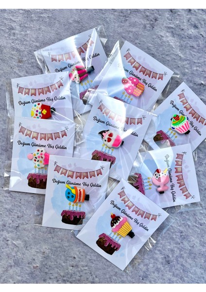 Cupcake Pasta Temalı Kartlı Doğumgünü Hediyelik Toka 10 Adet