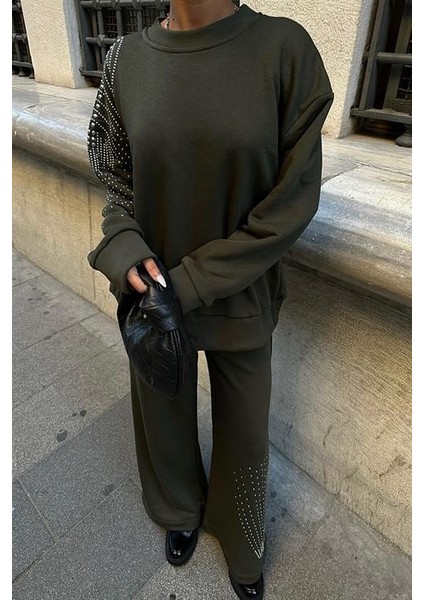 Gümüş Taşlı Detaylı ve Bisiklet Yaka Uzun Kollu Oversize Kadın Bluz Pantolon Takımı (2 Parça) Haki fiyatları