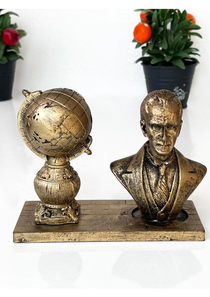 Atatürk ve Dünya Küresi Figürü | Dekoratif Anı ve Masa Üstü Biblo Hediyelik Eşya Gold Renk