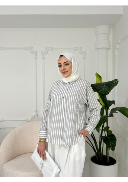 Yakası Boncuklu Çizgili Gömlek