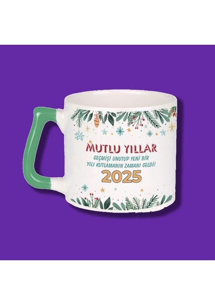 Kişiye Özel Yeni Yıl Tasarım Baskılı Hediye Yeşil Kulplu Kupa Bardak