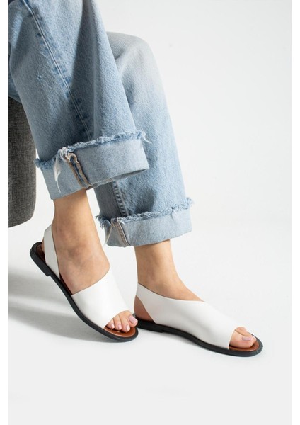 Siyah Kadın Minimalist Sandalet Şık ve Rahat Açık Burun Ayakkabı