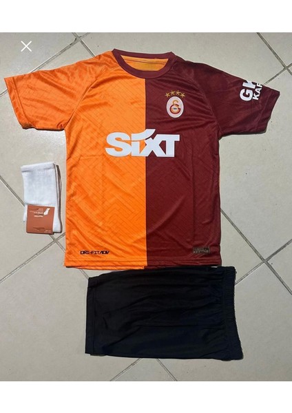 Gâlatâsarây 2023-24 Sezon Icardi Parçalı Iç Saha Çocuk Forması 4 Lü Set(Çorap BILEKLIKHEDIYELLI)-IM02