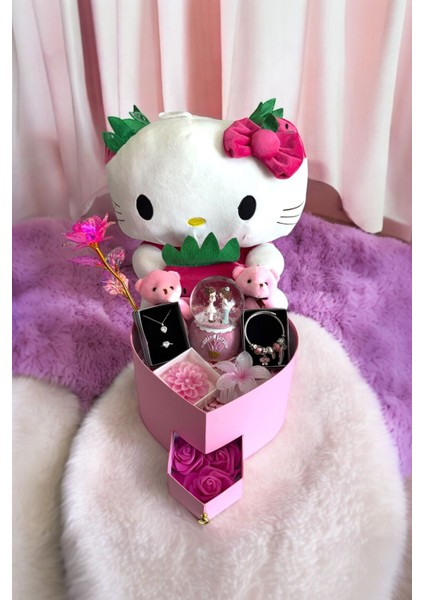 Pembe Kitty - Sevgiliye Romantik Hediye Kutusu | Kar Küresi + Çelik Takı + Peluş Kitty