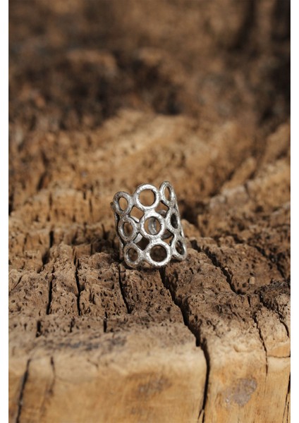 Otantik Tasarımlı Ayarlamalı Kadın Yüzük