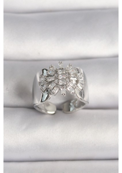 Pirinç Gümüş Renk Ayarlanabilir Baget Zirkon Taş Model Kadın Yüzük